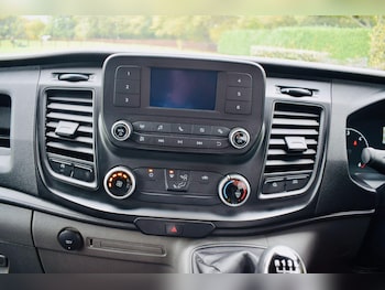 Used Ford Transit 2022 for sale - 76239898: Photo 2
