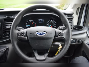 Used Ford Transit 2022 for sale - 76239898: Photo 3
