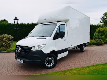 Mercedes-Benz - Sprinter