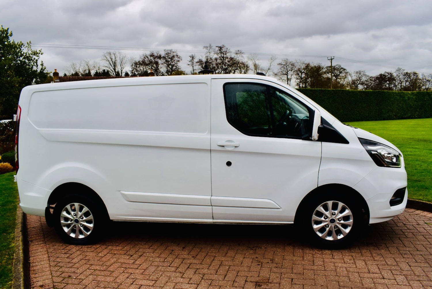 Used Ford Transit Custom 2023 for sale - 77925832: Photo 8