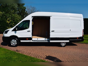 Used Ford Transit 2025 for sale - 79012317: Photo