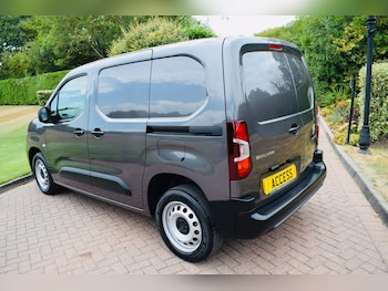 Used Citroen Berlingo 2023 for sale - 79425440: Photo
