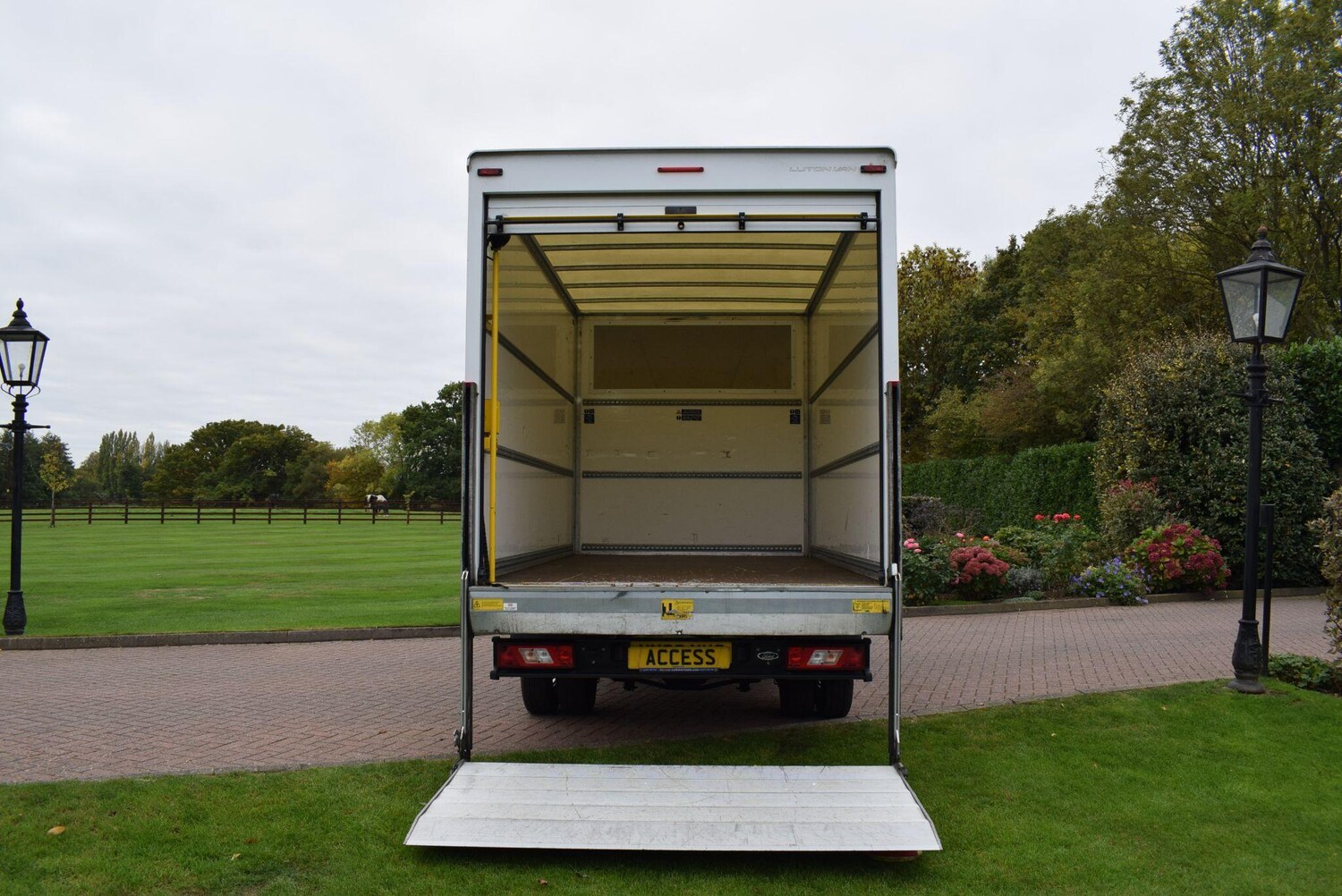 Used Ford Transit 2023 for sale - 76306440: Photo 4