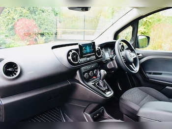 Used Mercedes-Benz Citan 2023 for sale - 78100712: Photo