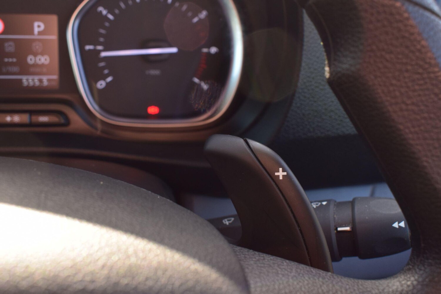 Used Vauxhall Vivaro for sale - 77683615: Photo 16