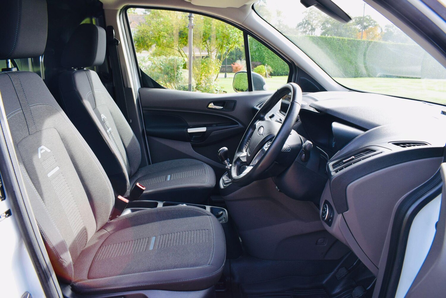 Used Ford Transit Connect 2022 for sale - 76349320: Photo 11