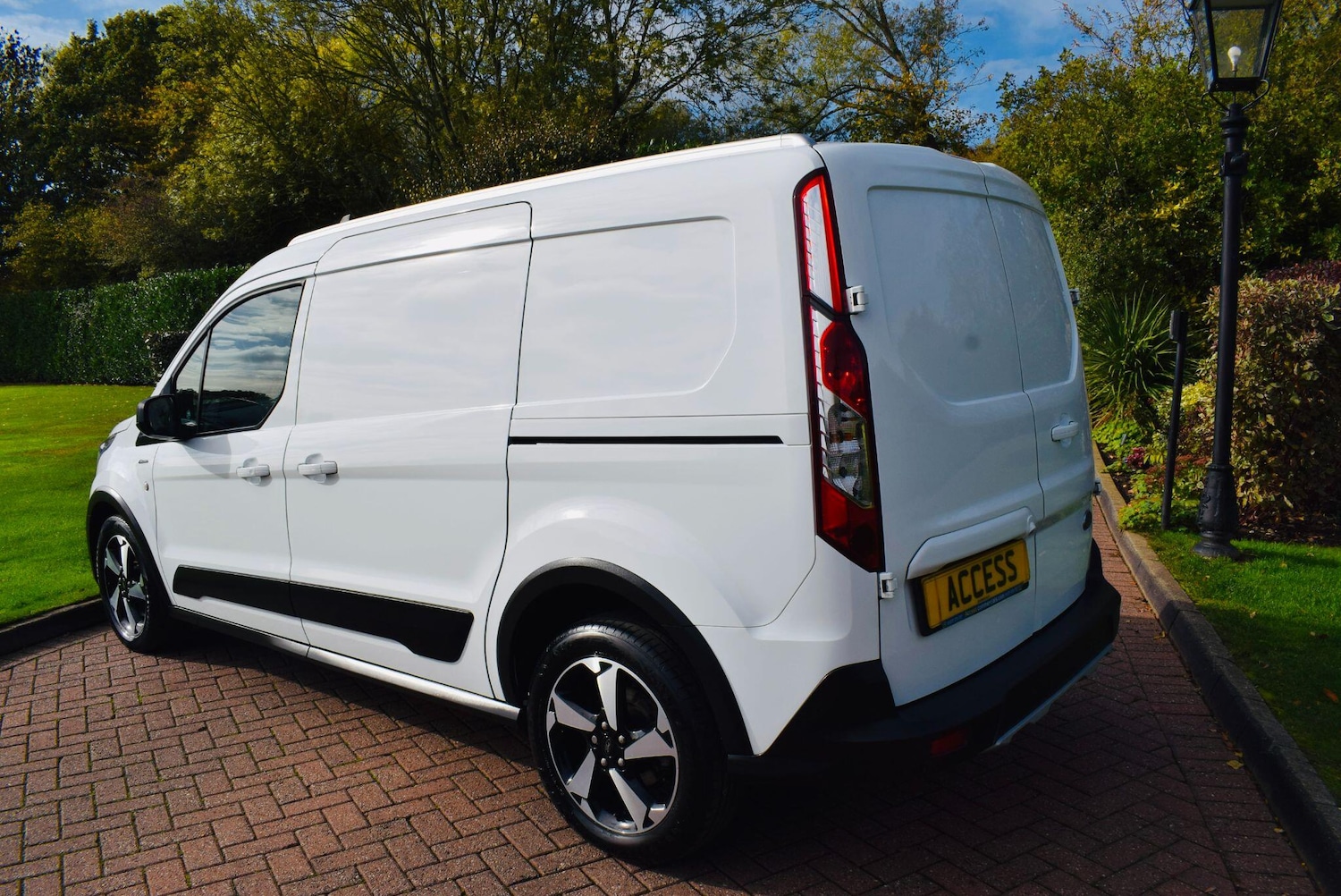 Used Ford Transit Connect 2022 for sale - 76349320: Photo 4