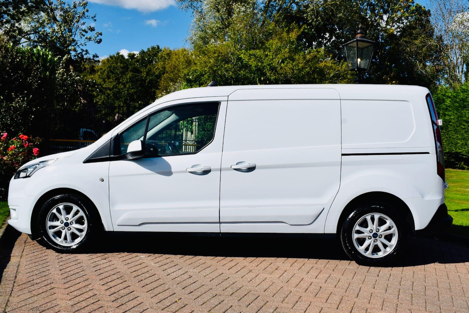 Used Ford Transit Connect 2022 for sale - 76997505: Photo 2