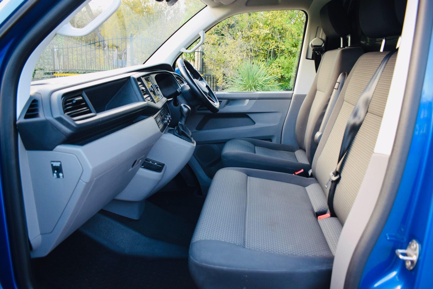 Used Volkswagen Transporter 2024 for sale - 76607755: Photo 10