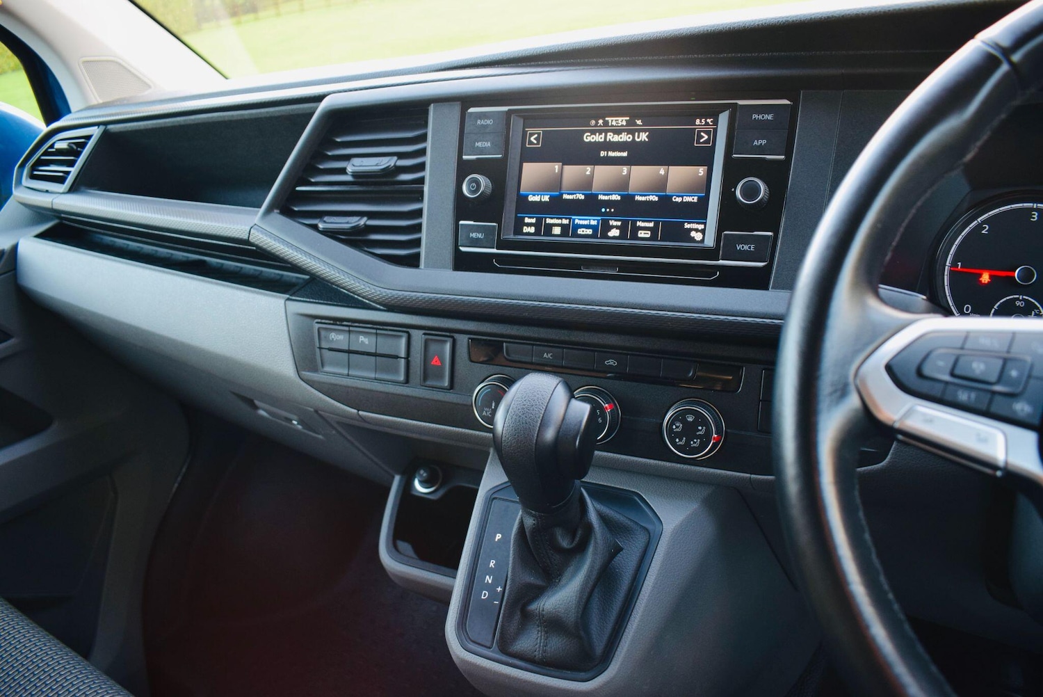 Used Volkswagen Transporter 2024 for sale - 76607755: Photo 14