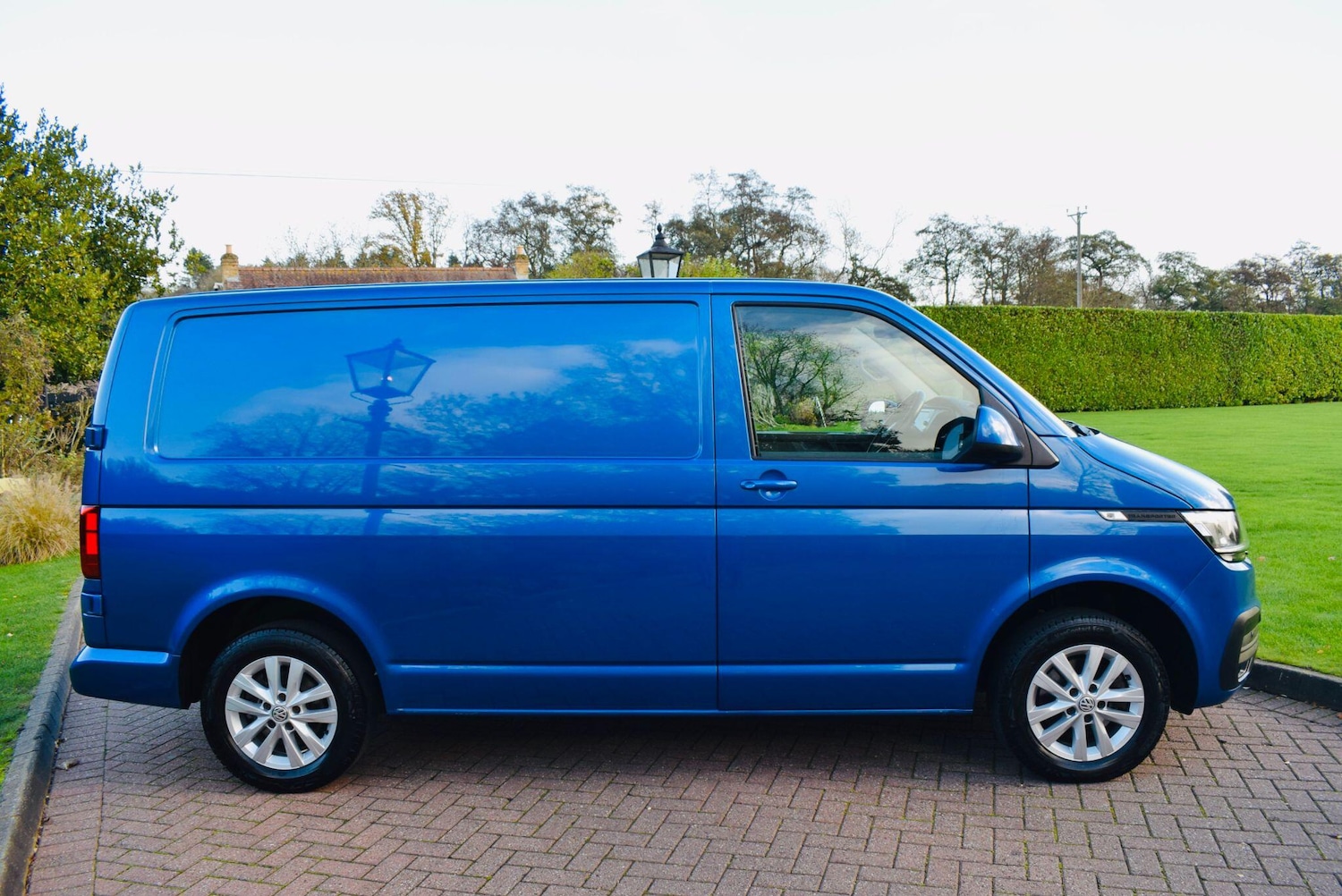 Used Volkswagen Transporter 2024 for sale - 76607755: Photo 8