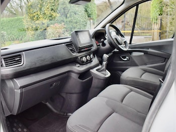 Used Renault Trafic 2023 for sale - 77291252: Photo