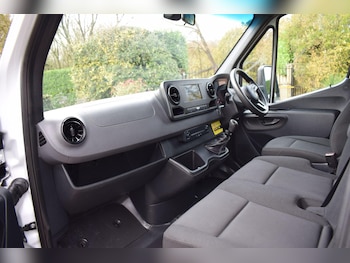 Used Mercedes-Benz Sprinter 2021 for sale - 76549219: Photo