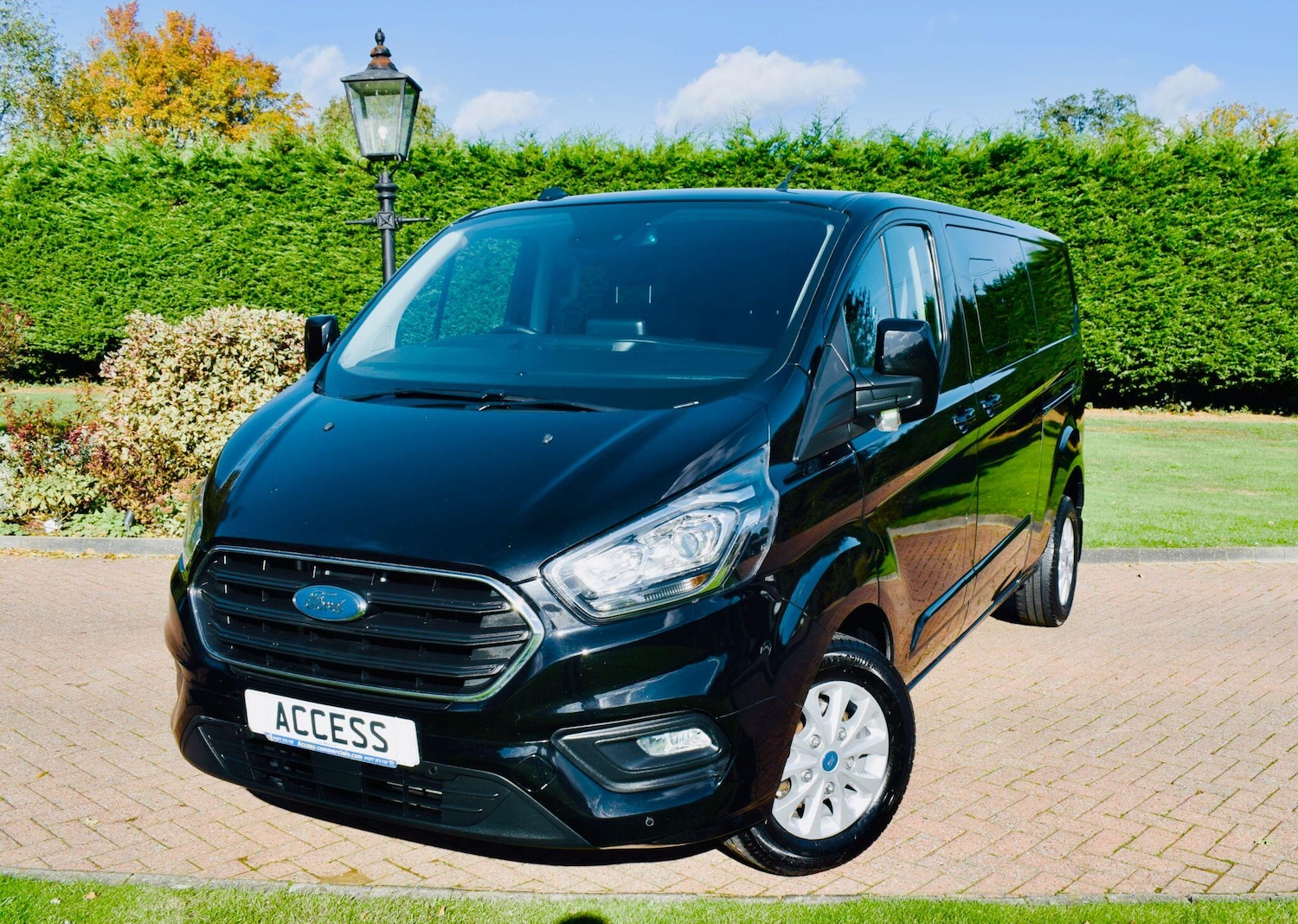 Used Ford Transit Custom 2023 for sale - 76371168: Photo 1