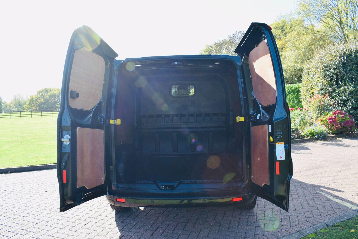 Used Ford Transit Custom 2023 for sale - 76371168: Photo 5