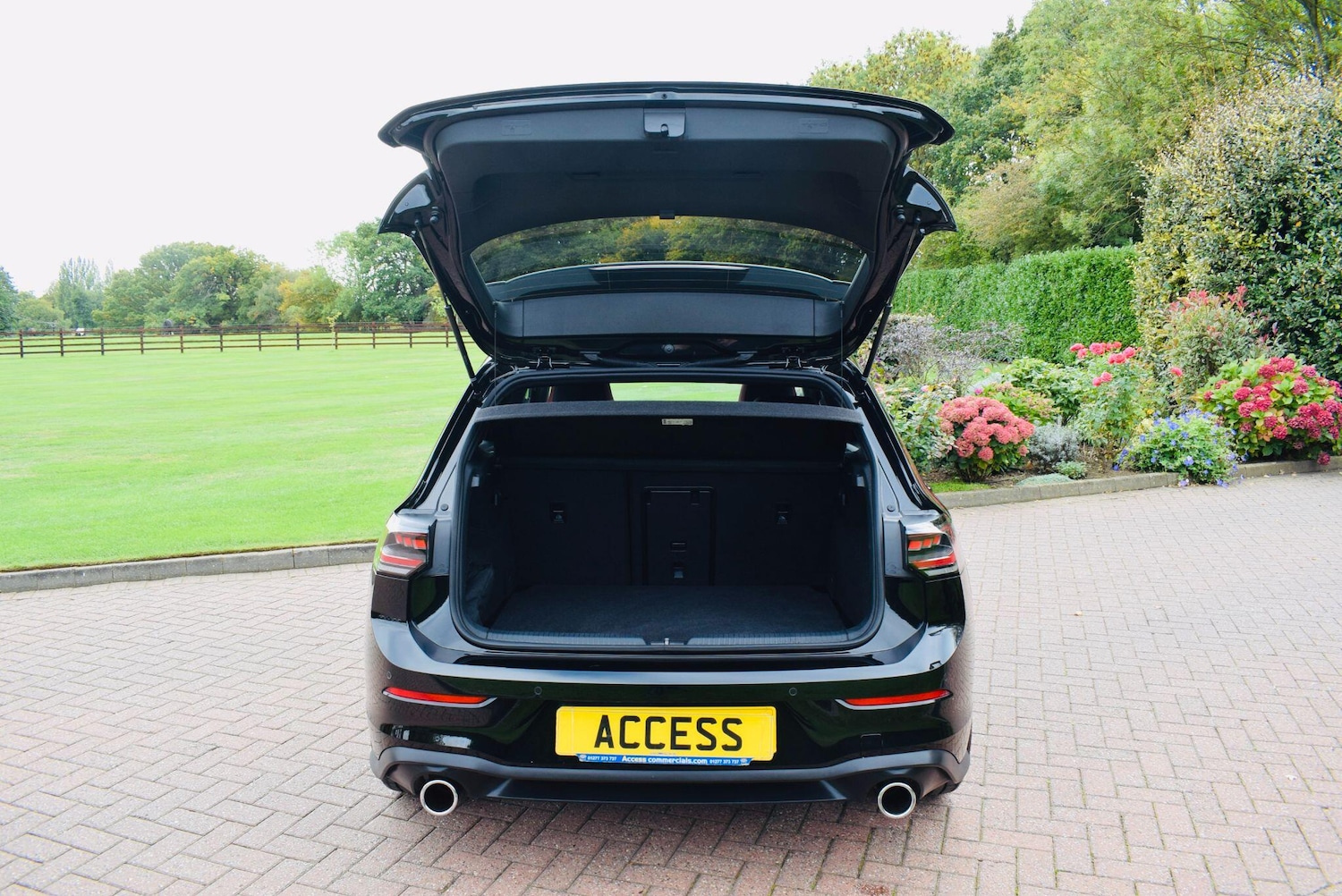 Used Volkswagen Golf 2025 for sale - 76238987: Photo 5