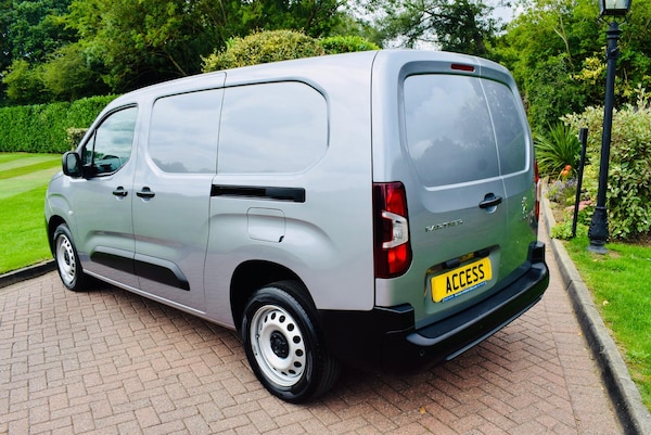 Used Peugeot Partner 2023 for sale - 75431591: Photo 4