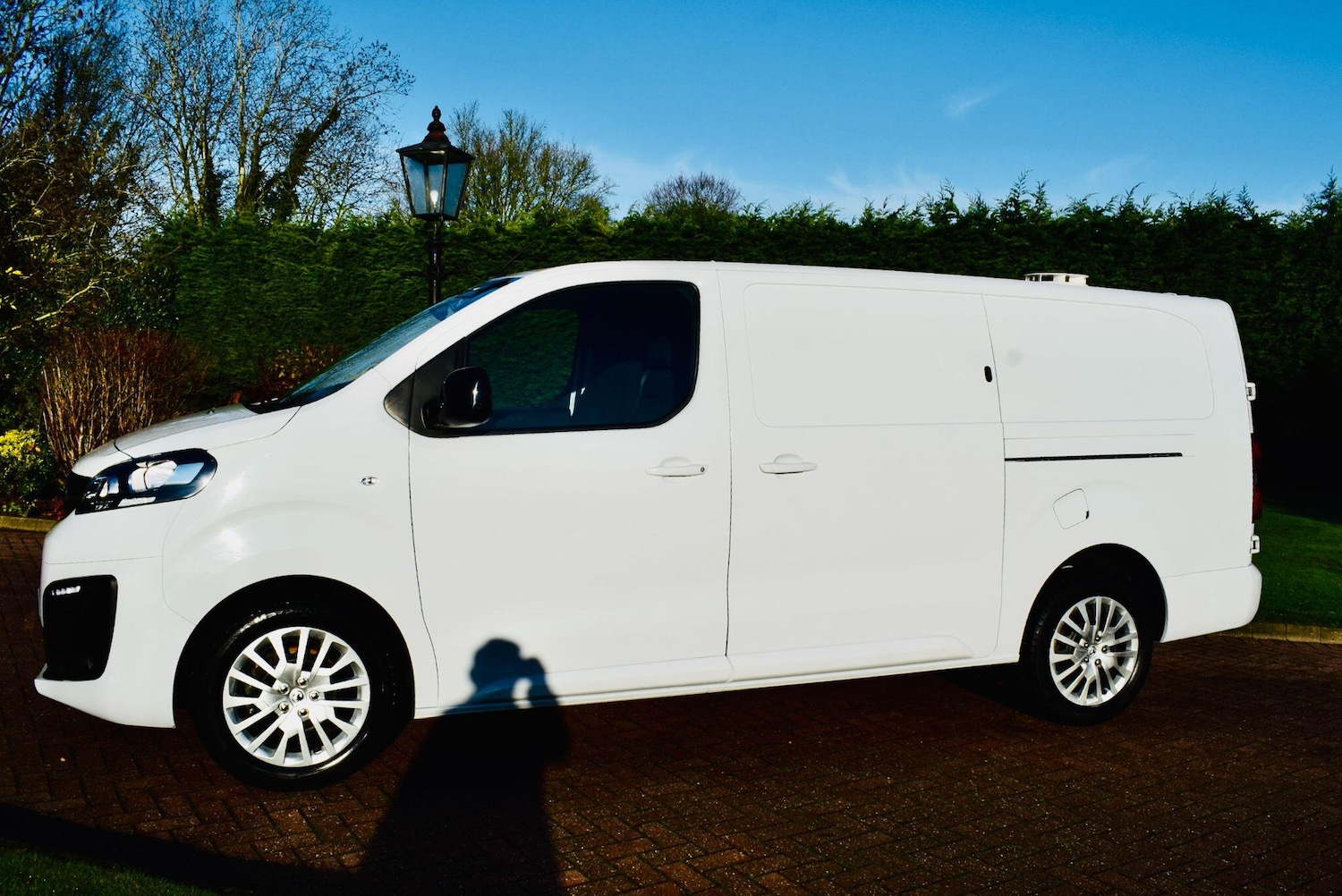 Used Vauxhall Vivaro 2023 for sale - 77314667: Photo 2