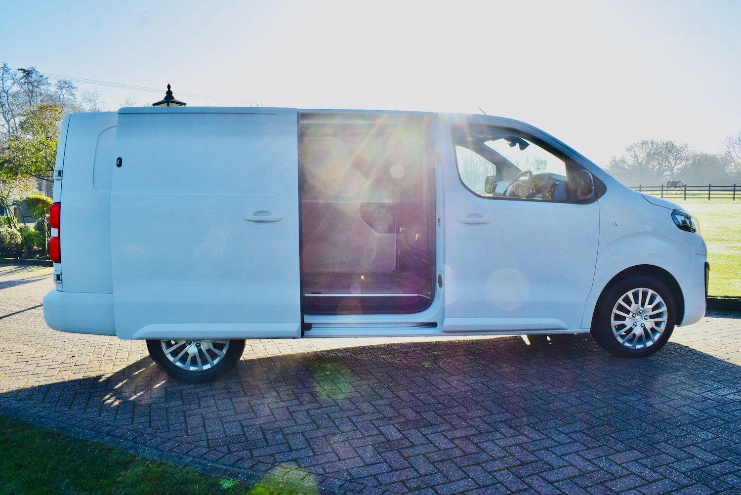 Used Vauxhall Vivaro 2023 for sale - 77314667: Photo 9