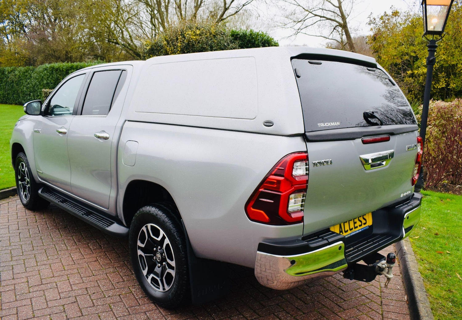 Used Toyota Hilux 2022 for sale - 76688895: Photo 3