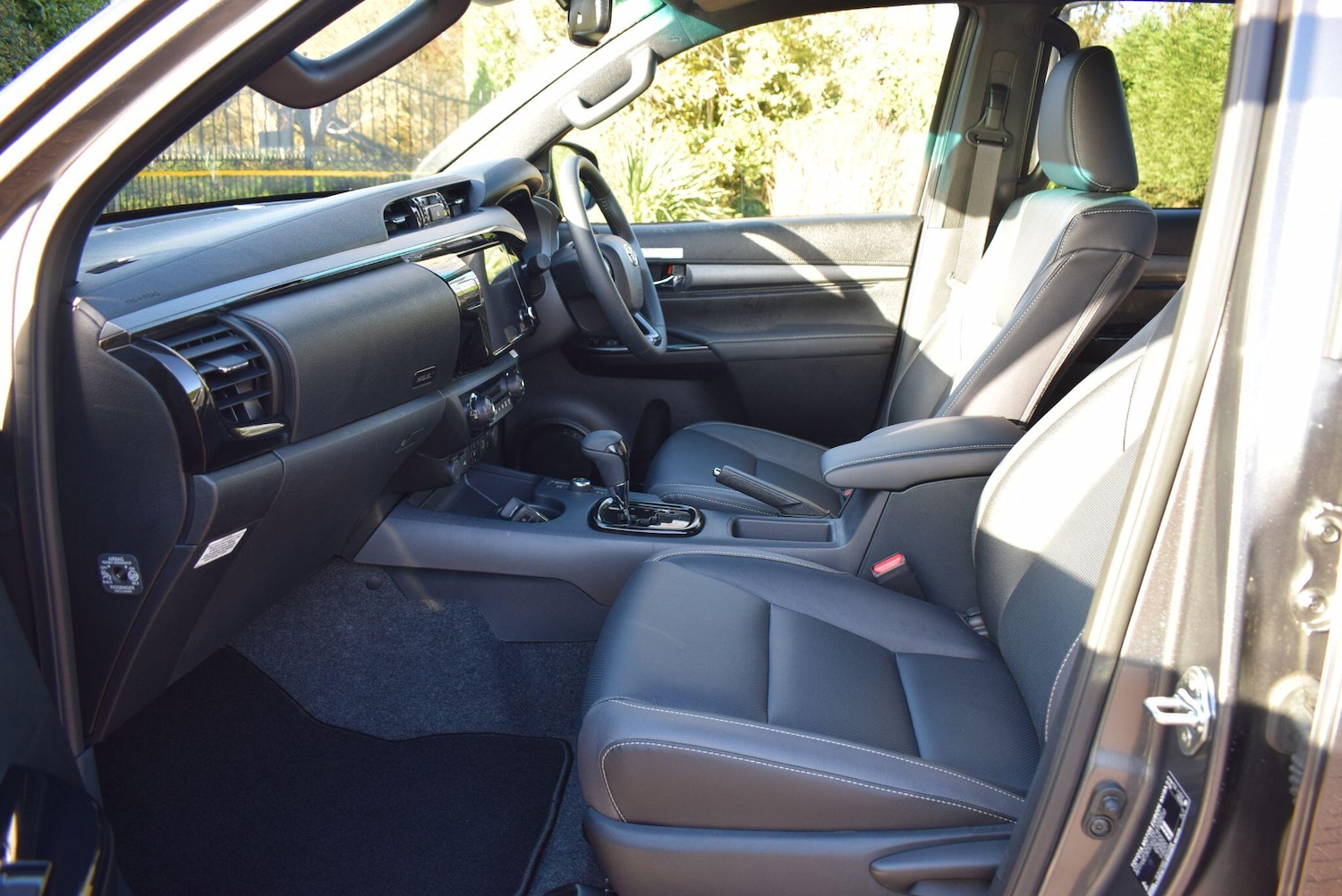 Used Toyota Hilux 2025 for sale - 76781252: Photo 3