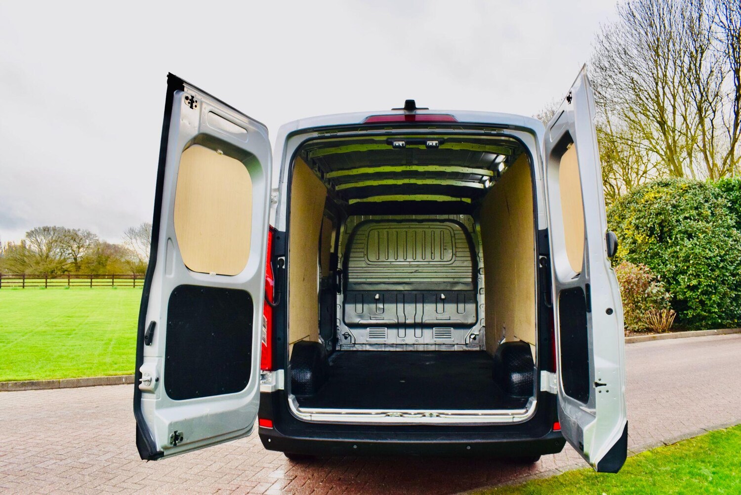 Used Maxus Deliver 9 2024 for sale - 77695634: Photo 12