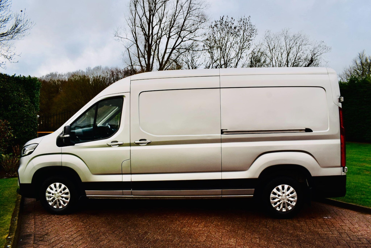 Used Maxus Deliver 9 2024 for sale - 77695634: Photo 2