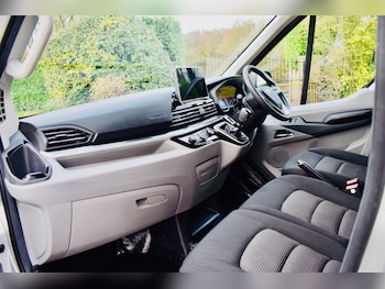 Used Maxus Deliver 9 2024 for sale - 77695634: Photo