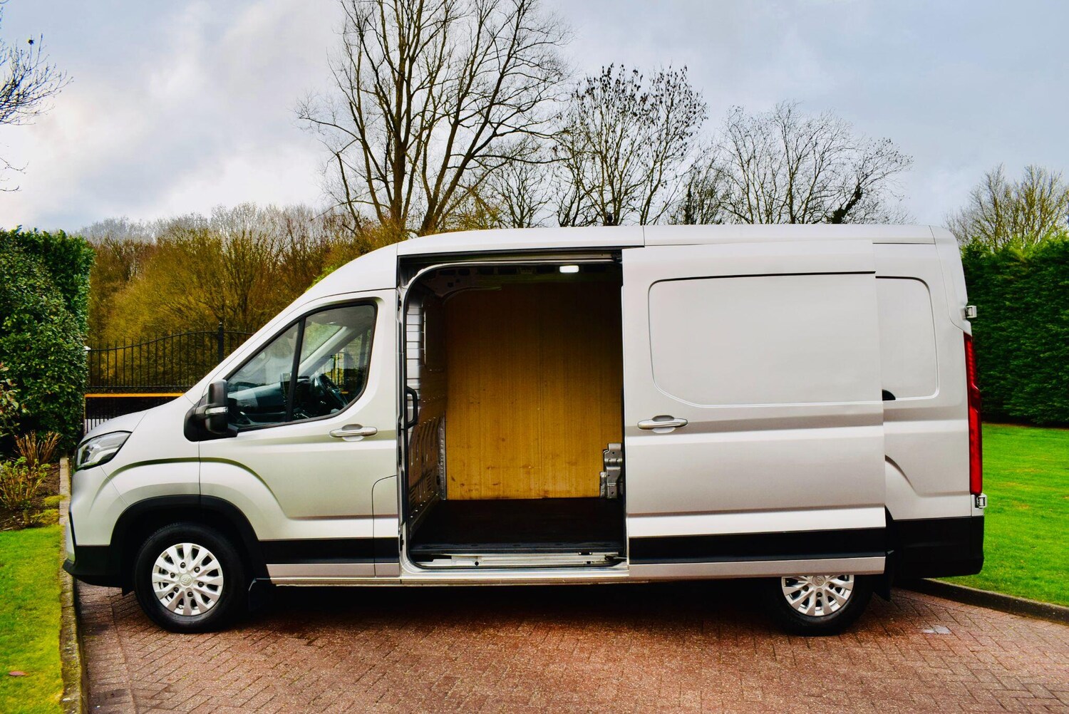 Used Maxus Deliver 9 2024 for sale - 77695634: Photo 5