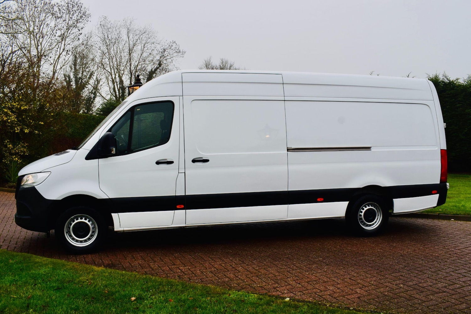 Used Mercedes-Benz Sprinter 2023 for sale - 77155598: Photo 2