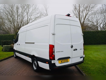 Used Mercedes-Benz Sprinter 2023 for sale - 77155598: Photo