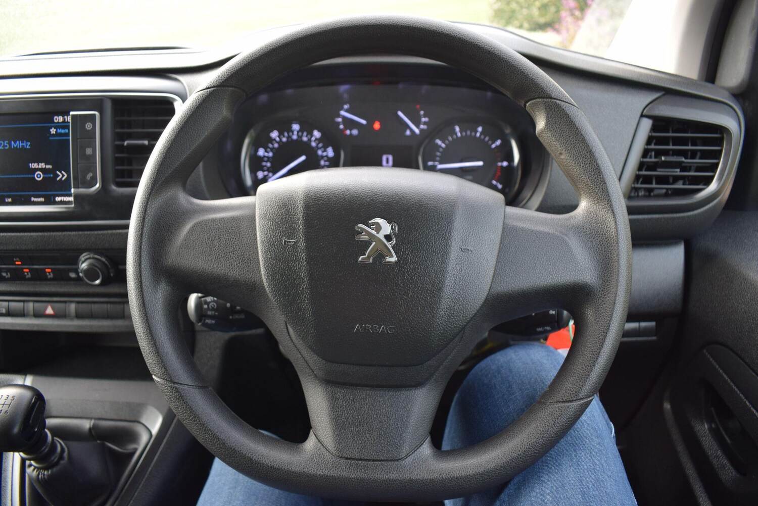 Used Peugeot Expert 2023 for sale - 76336330: Photo 14