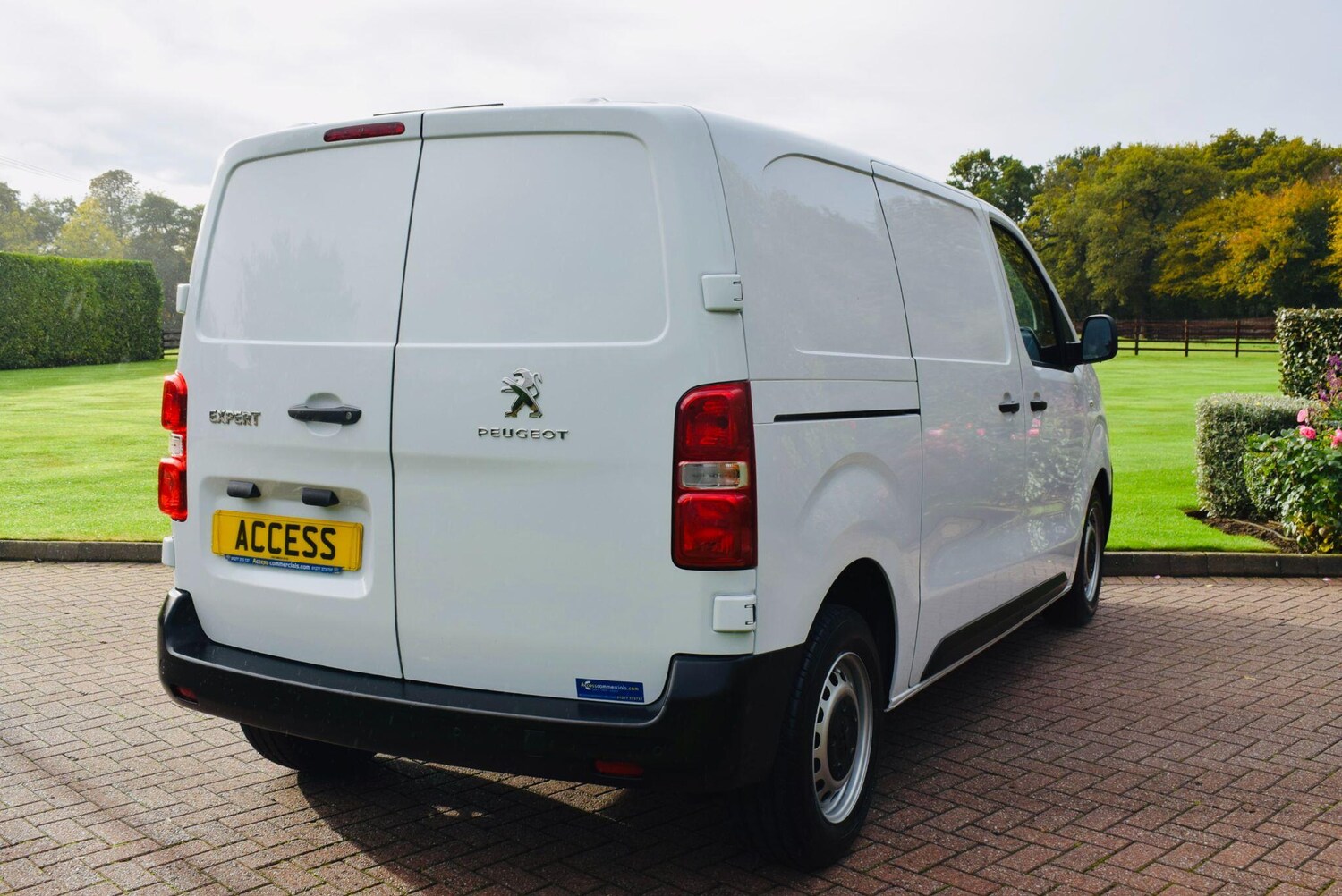 Used Peugeot Expert 2023 for sale - 76336330: Photo 7