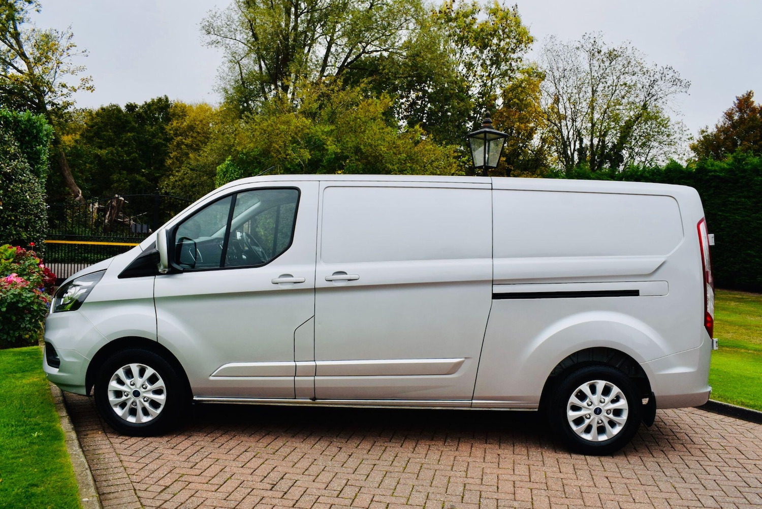 Used Ford Transit Custom for sale - 78116255: Photo 2