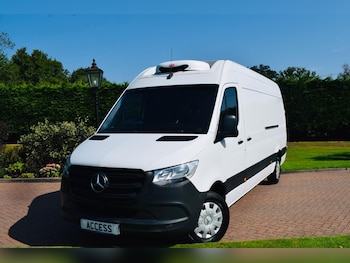 Mercedes-Benz - Sprinter