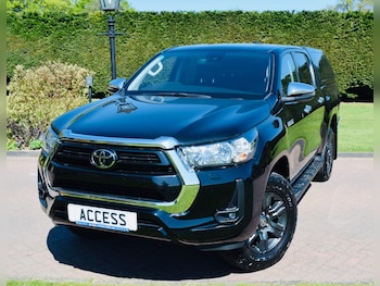 Used Toyota Hilux 2023 for sale - 78361699: Photo
