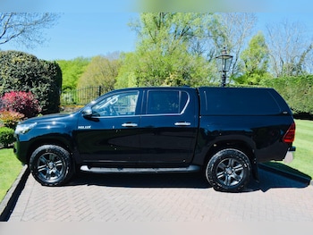 Used Toyota Hilux 2023 for sale - 78361699: Photo