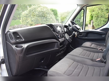 Used Iveco Daily 2022 for sale - 78933579: Photo