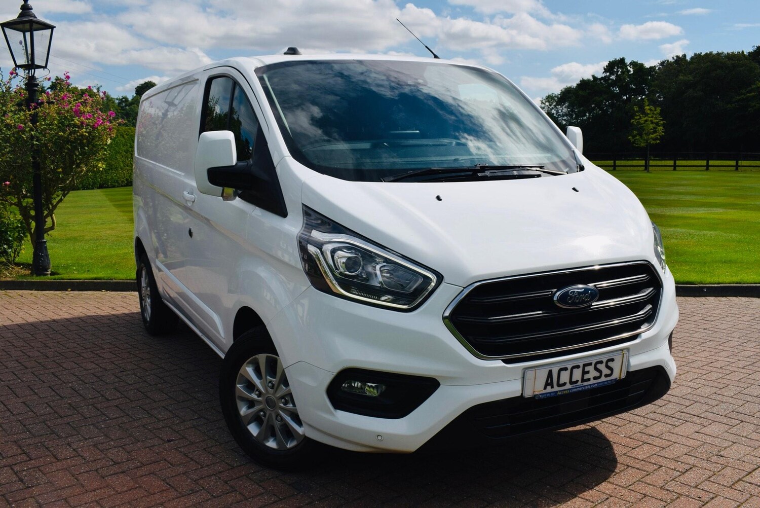 Used Ford Transit Custom 2021 for sale - 76993975: Photo 10