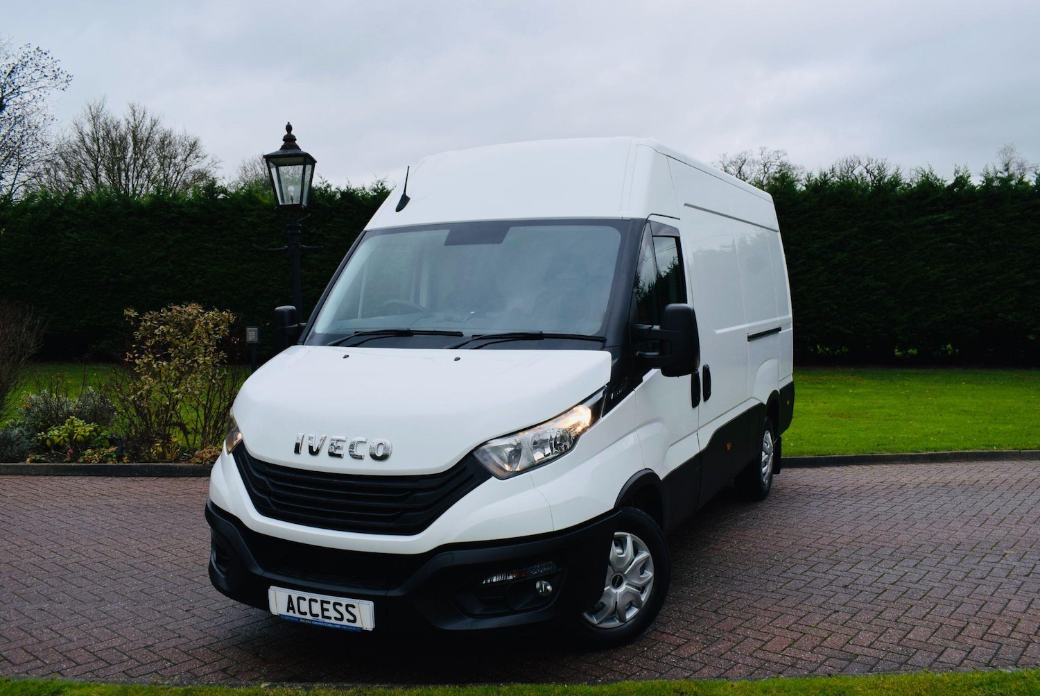 Used Iveco Daily 2022 for sale - 76865878: Photo 1