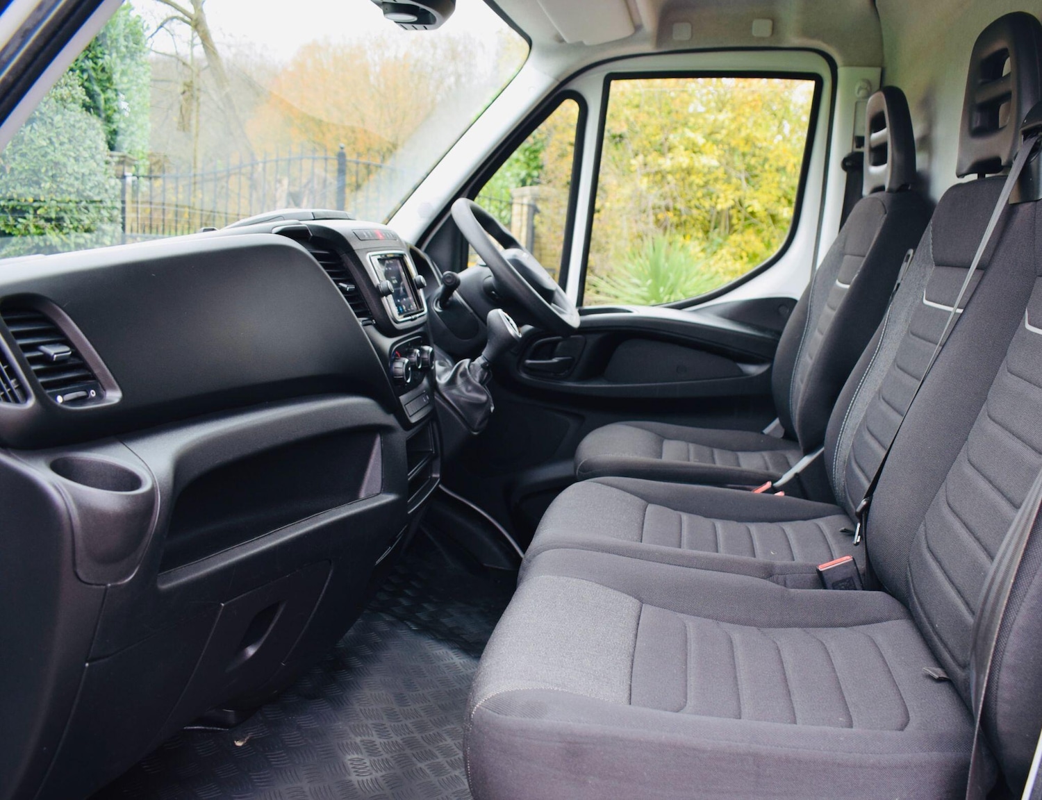 Used Iveco Daily 2022 for sale - 76865878: Photo 3