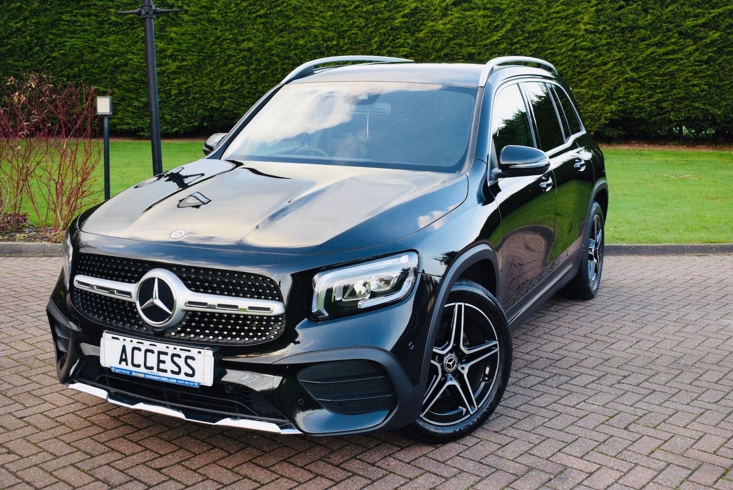 Used Mercedes-Benz GLB 2023 for sale - 77358859: Photo 1