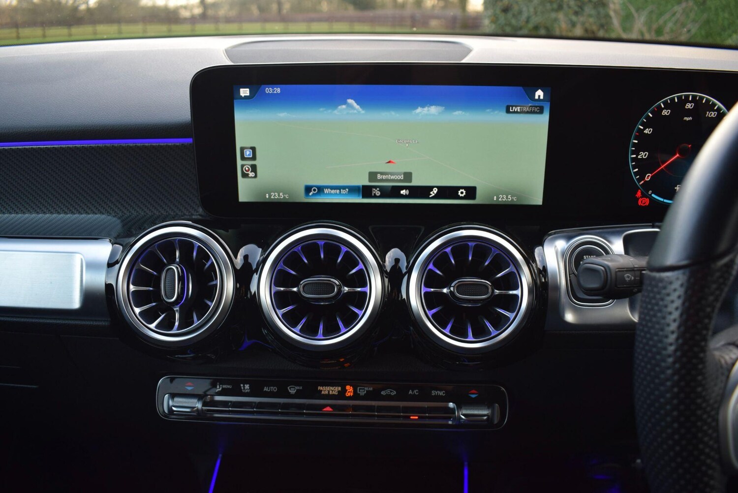 Used Mercedes-Benz GLB 2023 for sale - 77358859: Photo 12