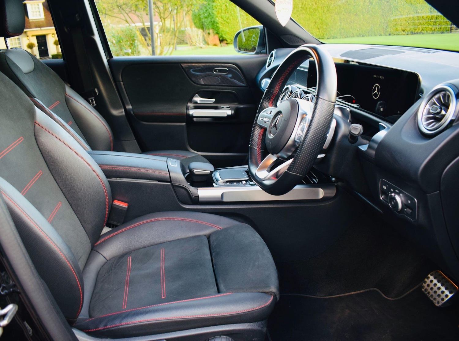 Used Mercedes-Benz GLB 2023 for sale - 77358859: Photo 9