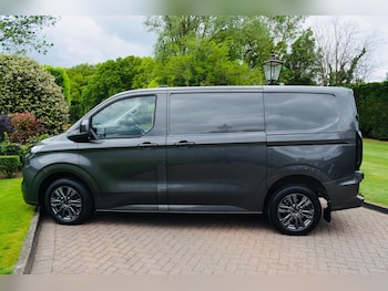 Used Ford Transit Custom 2025 for sale - 78676600: Photo
