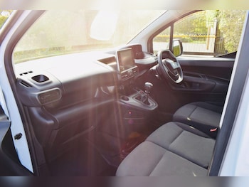 Used Peugeot Partner 2023 for sale - 78171194: Photo