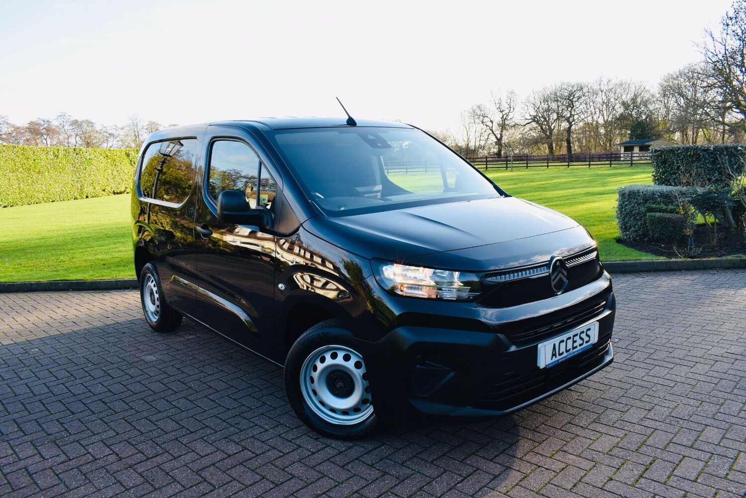 Used Citroen Berlingo 2024 for sale - 77808216: Photo 7