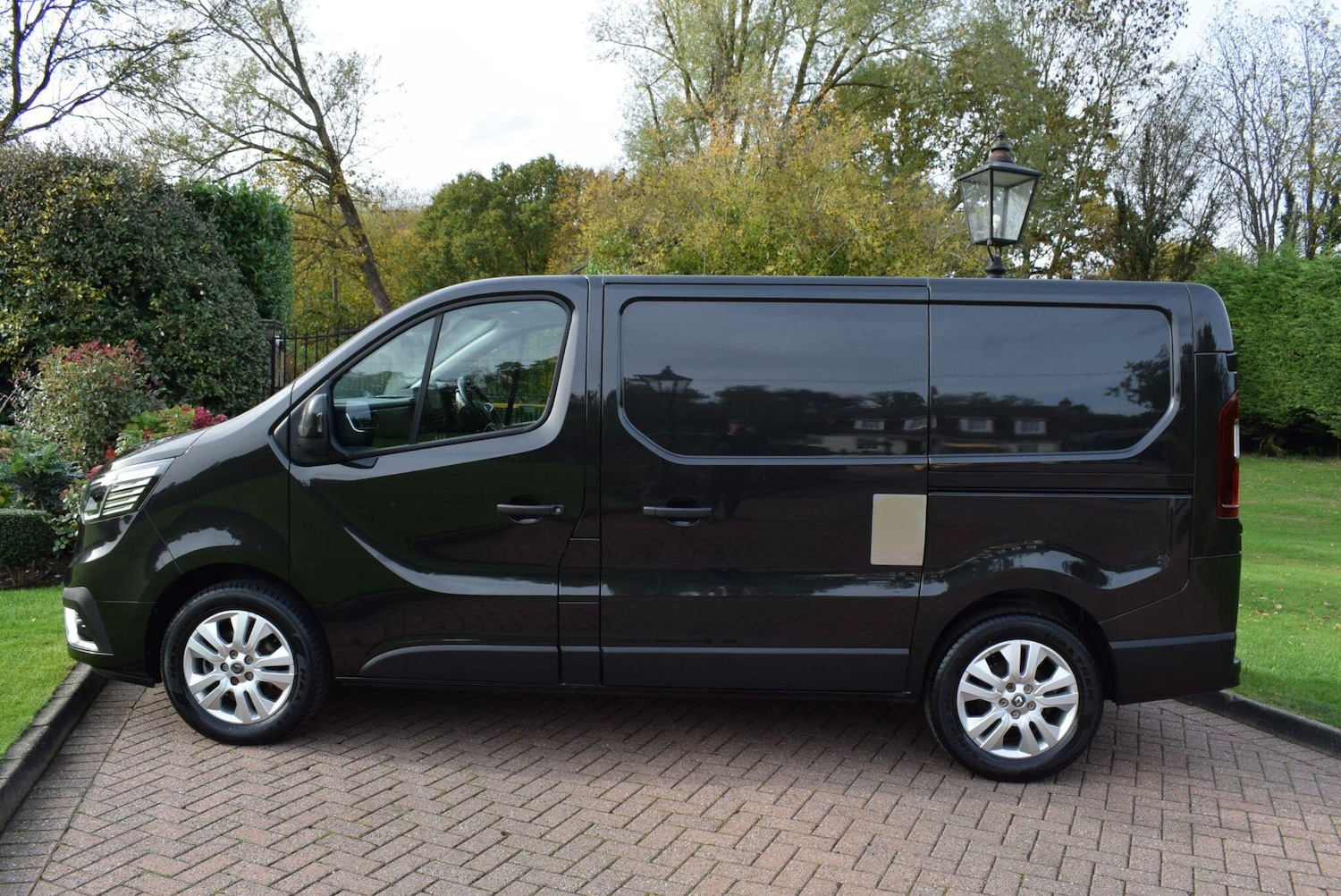 Used Renault Trafic 2022 for sale - 76425357: Photo 2