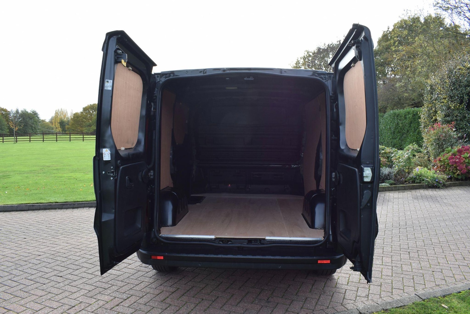 Used Renault Trafic 2022 for sale - 76425357: Photo 9