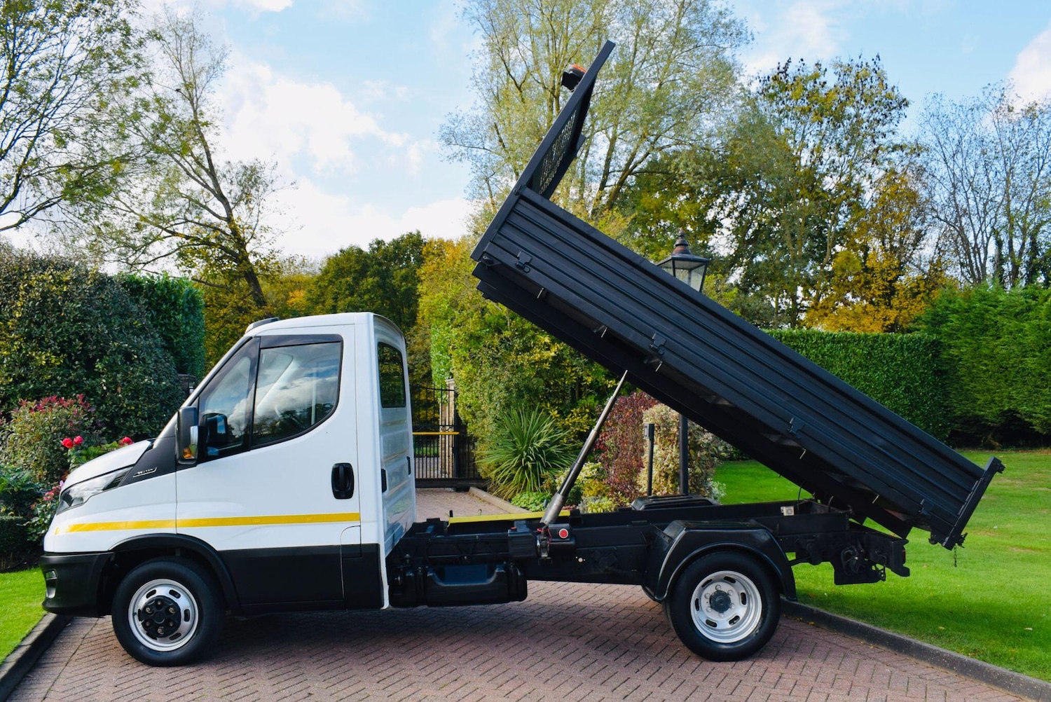 Used Iveco Daily 2023 for sale - 76349792: Photo 2